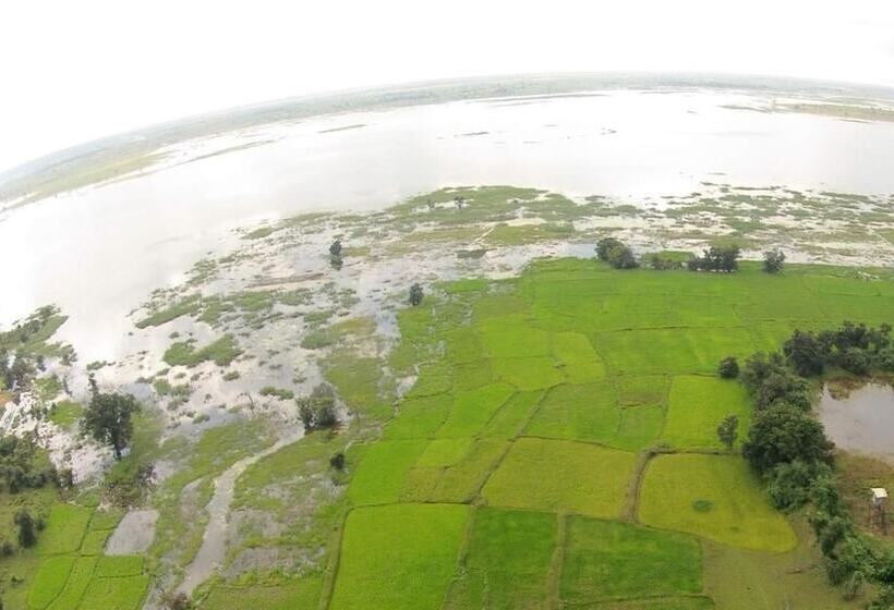 ホテル Camp Serai Tiger Tadoba