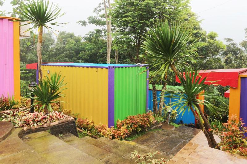 Szálloda Container Inn