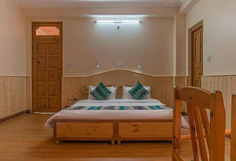 ホテル Echor  The Alpine Crest