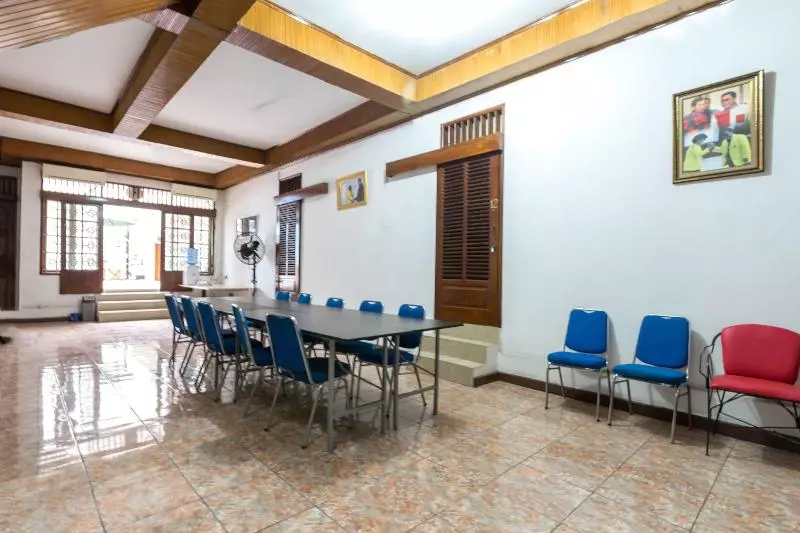 Hotelli Kasmaran Guest House By Oyo Rooms