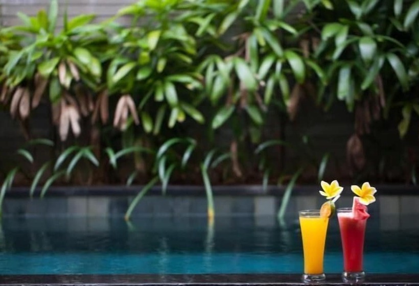 Отель Munari Villa And Spa Batubulan