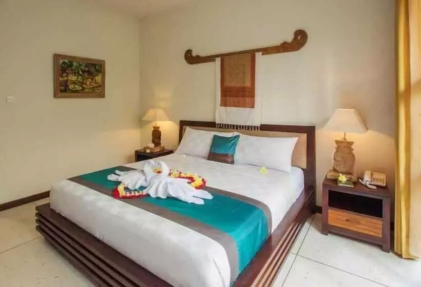 Hotelli Munari Villa And Spa Batubulan