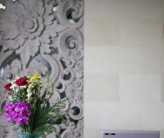 Отель Munari Villa And Spa Batubulan