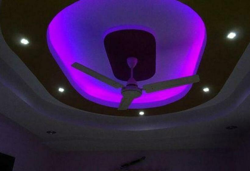 Отель Parvati Palace Sehore