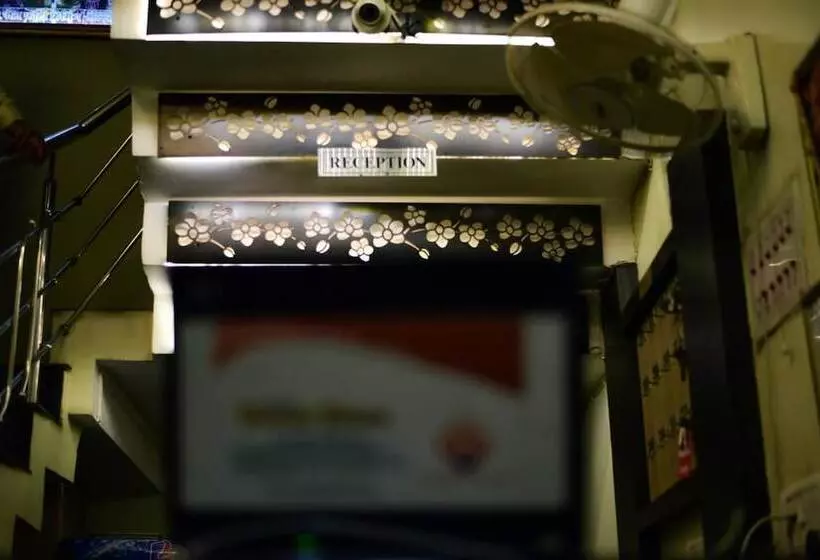 Hotelli Parvati Palace Sehore