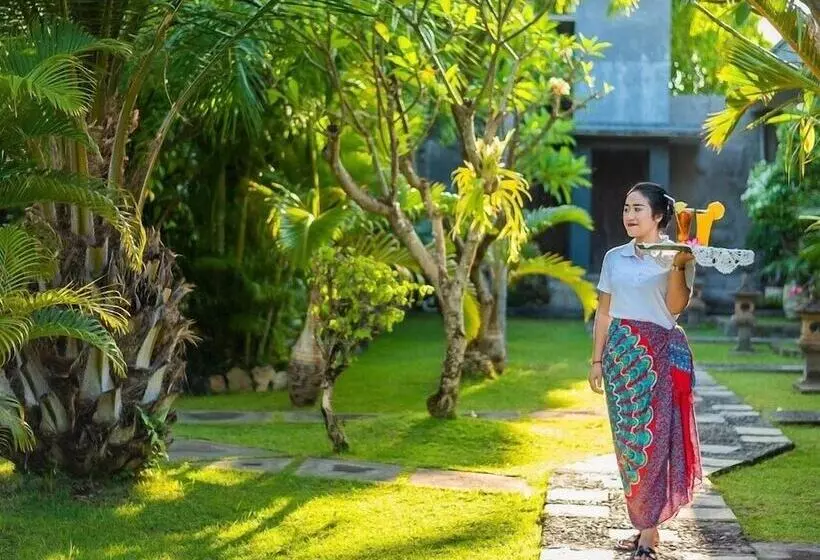 ホテル Pondok Wisata Sartaya 2