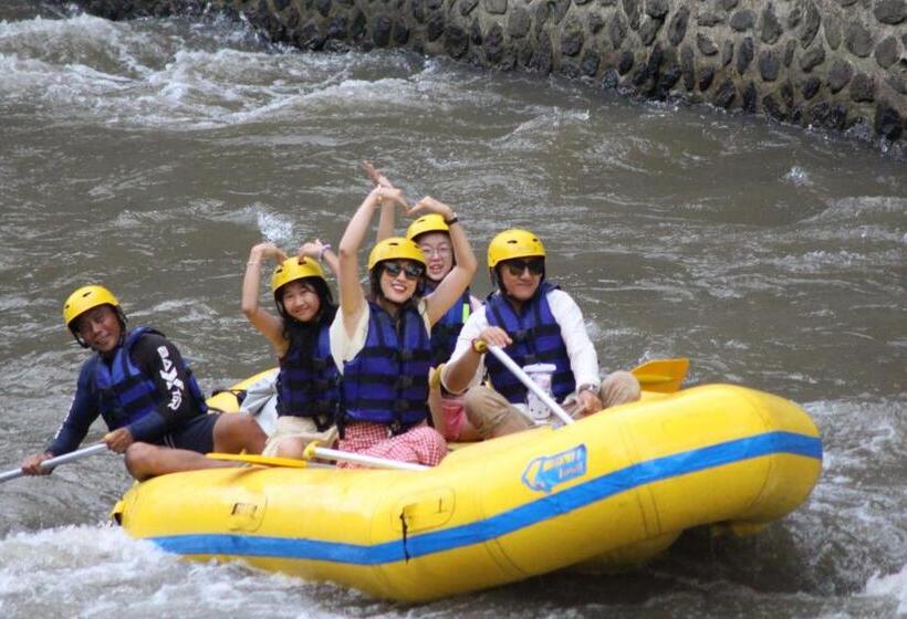 בית מלון כפרי Dong Loka Guesthouse Bali