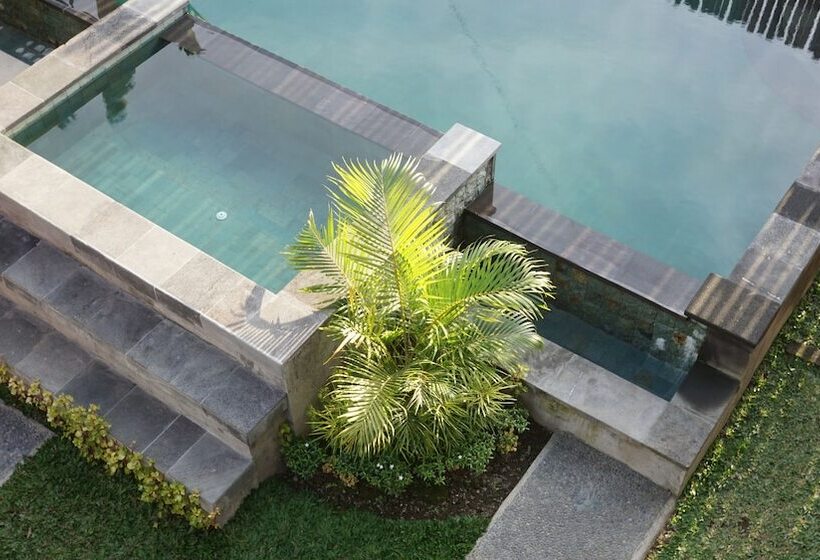 ペンション Wayan Garden