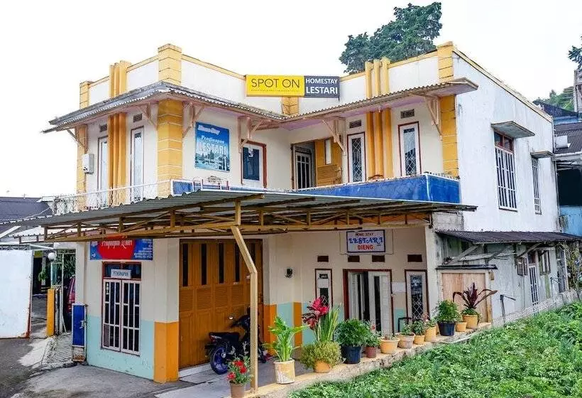 Retkeilymaja Spot On 2112 Homestay Lestari Dieng Syariah