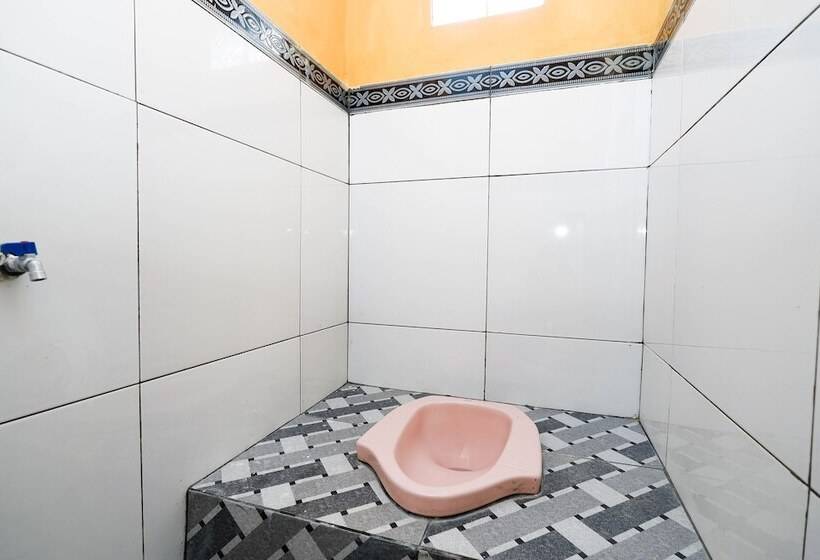 Cămin Spot On 2112 Homestay Lestari Dieng Syariah