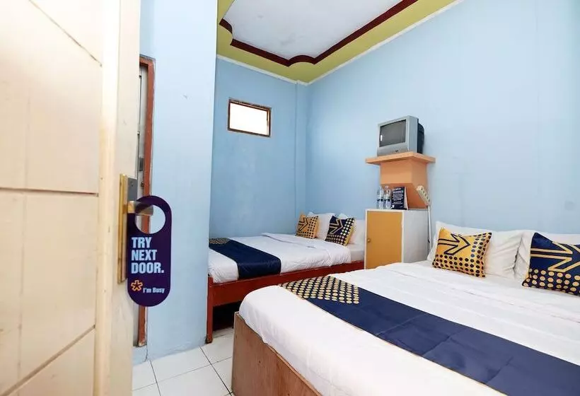 Retkeilymaja Spot On 2112 Homestay Lestari Dieng Syariah