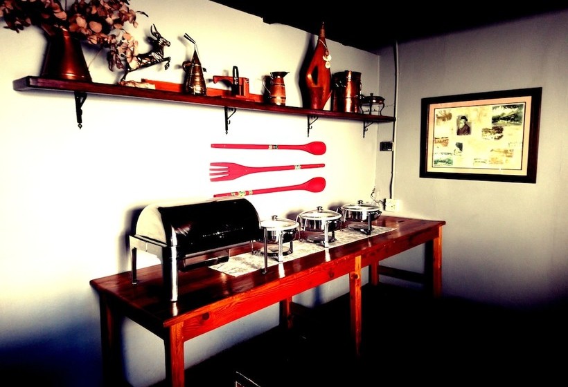 Assegaaibosch Country Lodge