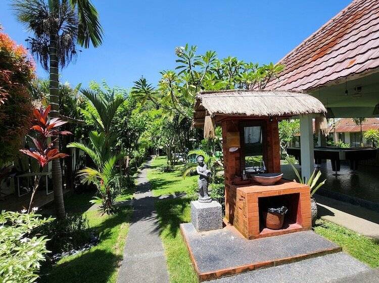 住宿加早餐  Agung Wiwin Homestay & Restaurant