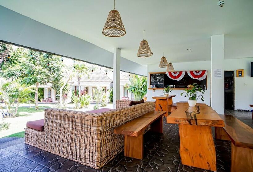 住宿加早餐  Agung Wiwin Homestay & Restaurant