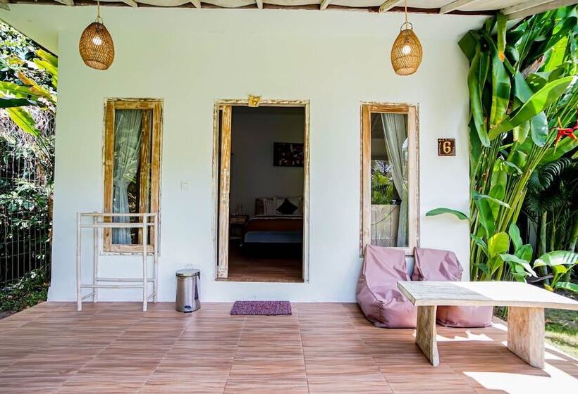 住宿加早餐  Agung Wiwin Homestay & Restaurant