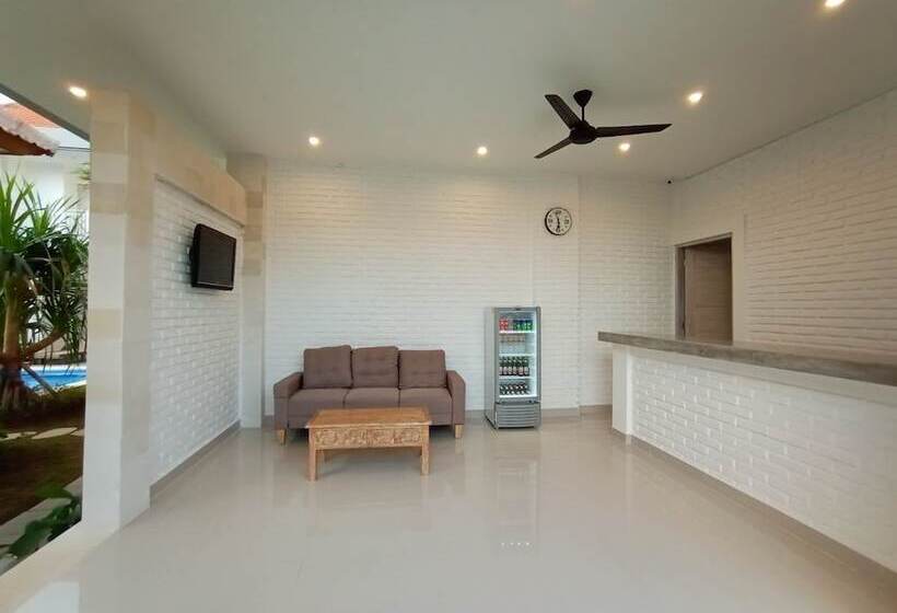 住宿加早餐  Berawa Dini Guesthouse