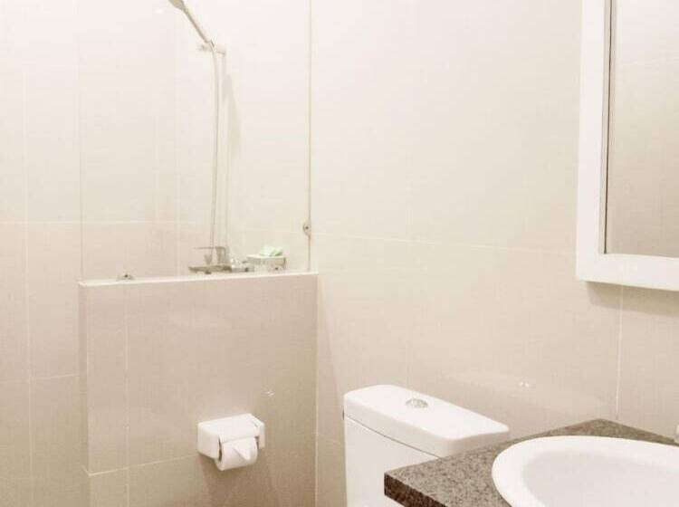 住宿加早餐  Berawa Dini Guesthouse