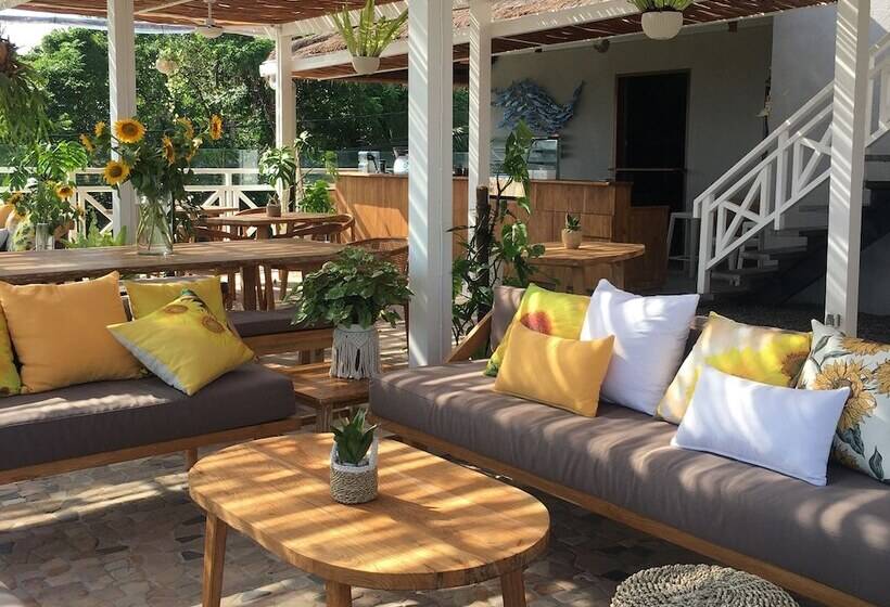 Bed and Breakfast Camp 308