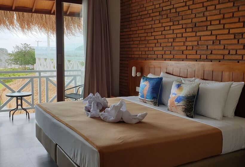 Bed and Breakfast Camp 308