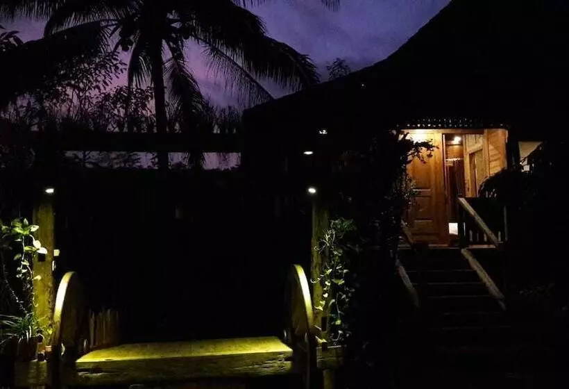 ベッドアンドブレックファースト Jatiwangi Villa