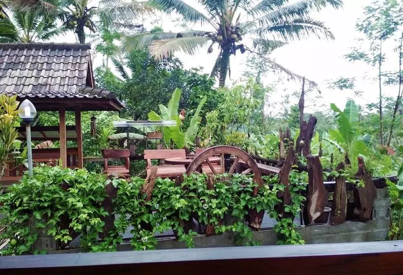 ベッドアンドブレックファースト Jatiwangi Villa