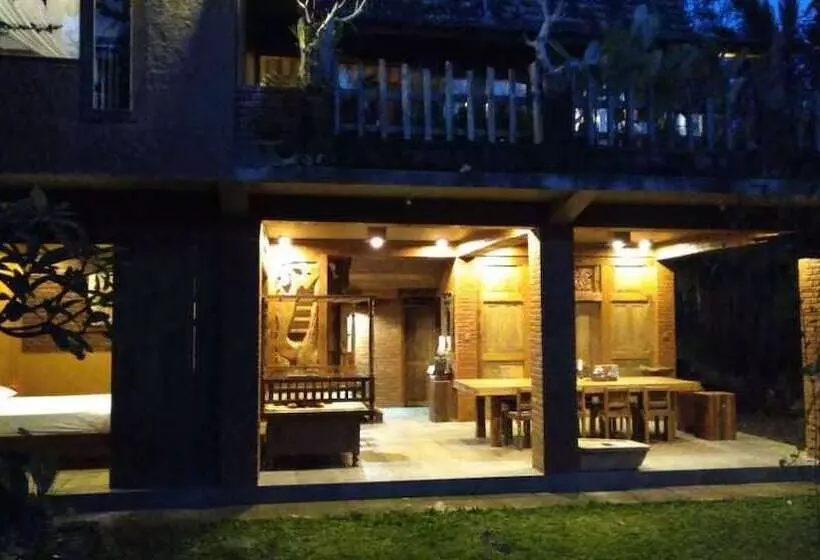 ベッドアンドブレックファースト Jatiwangi Villa