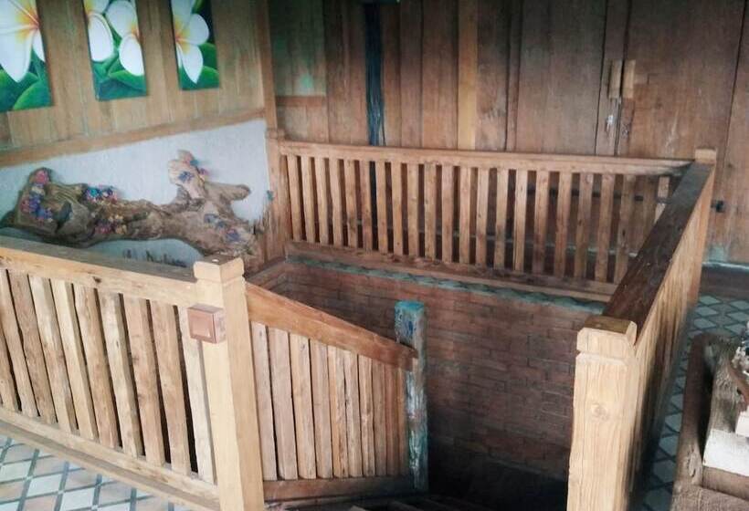 ベッドアンドブレックファースト Jatiwangi Villa