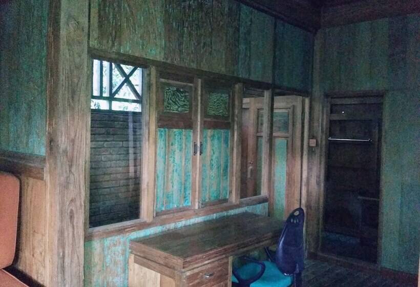 ベッドアンドブレックファースト Jatiwangi Villa