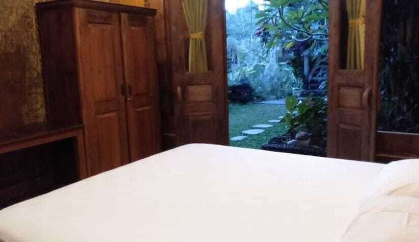 ベッドアンドブレックファースト Jatiwangi Villa