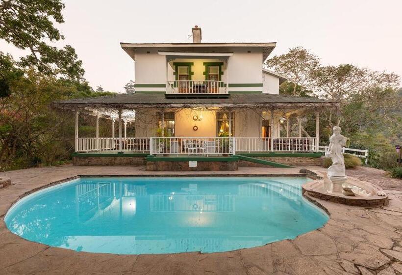 민박 Royston Hall Historical Guesthouse