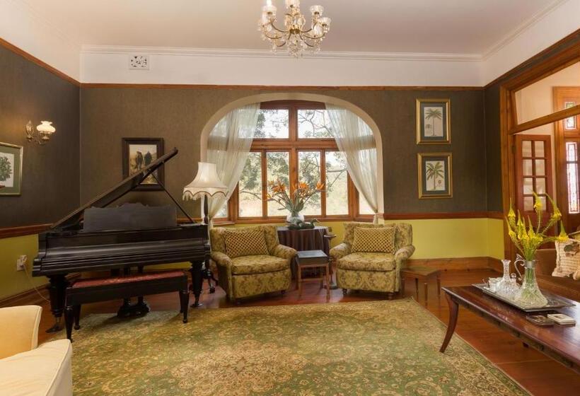 민박 Royston Hall Historical Guesthouse