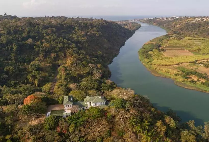 Aamiaismajoitus (B&B) Royston Hall Historical Guesthouse