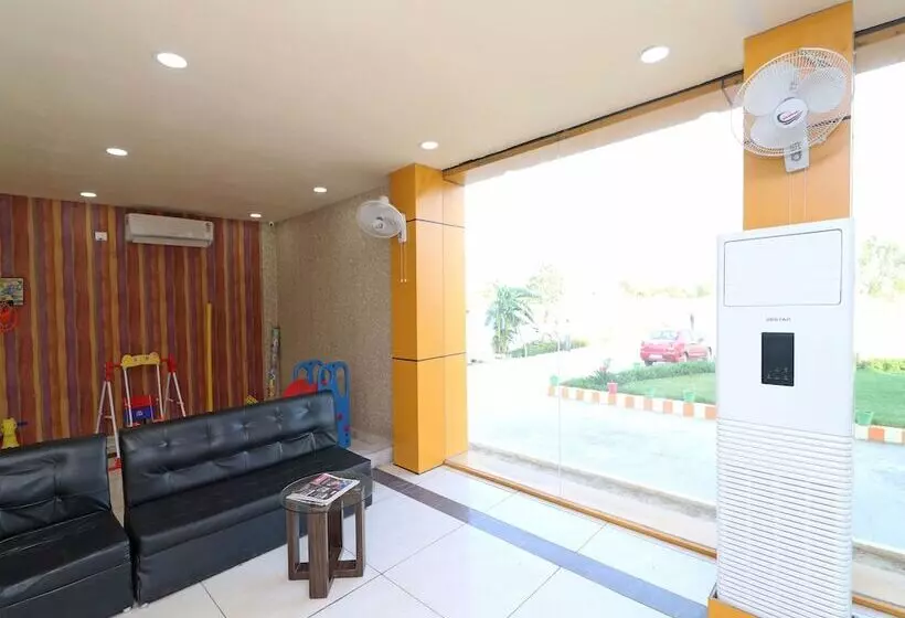 Hotelli Aradhyas