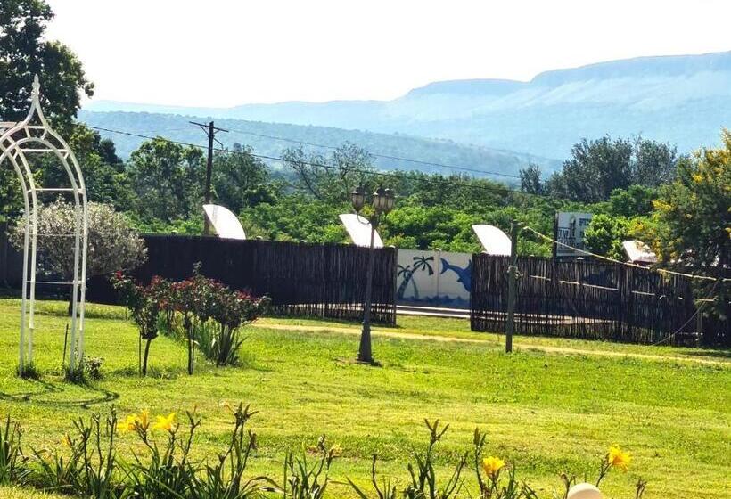 בית מלון כפרי Avela