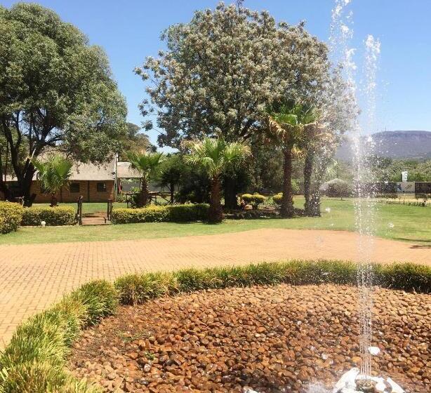 בית מלון כפרי Avela