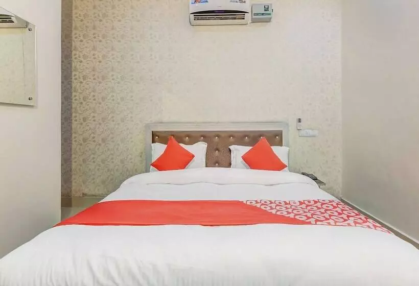 ホテル Cg Inn By Oyo Rooms