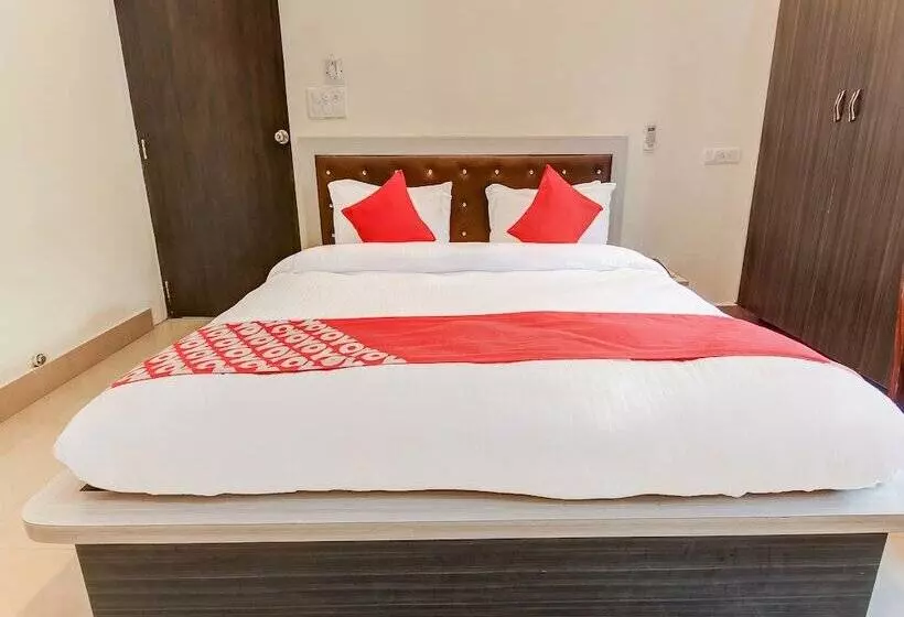 ホテル Cg Inn By Oyo Rooms