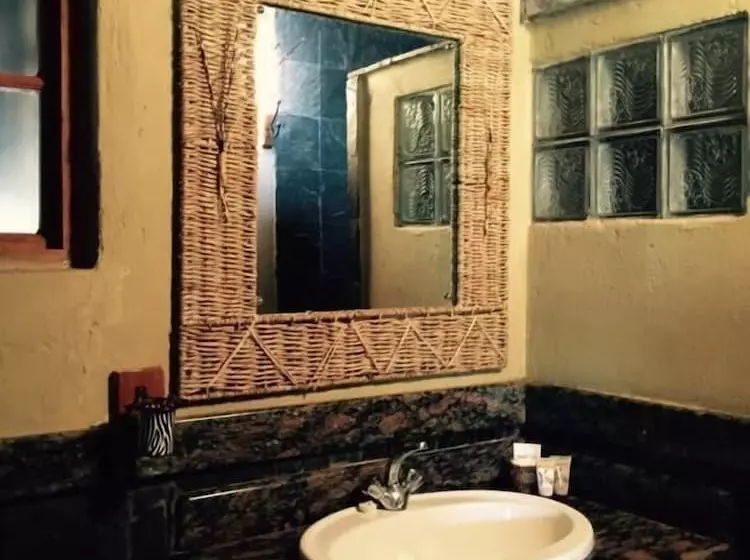 ホテル Chinaka Game Lodge