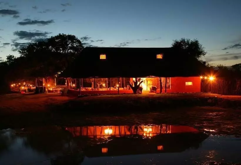 ホテル Chinaka Game Lodge