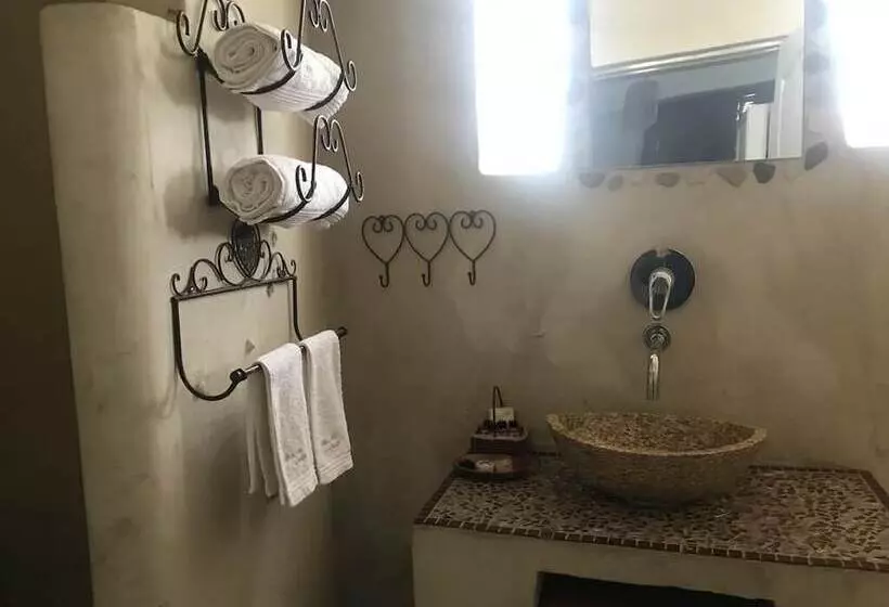 ホテル Chinaka Game Lodge