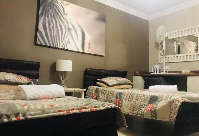 酒店 Chinaka Game Lodge