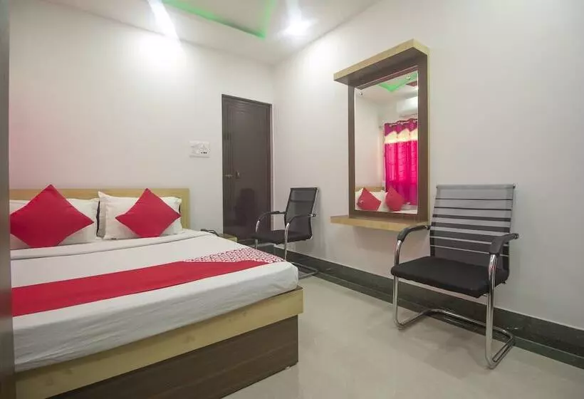 ホテル Greater Kailash The Palace By Oyo Rooms