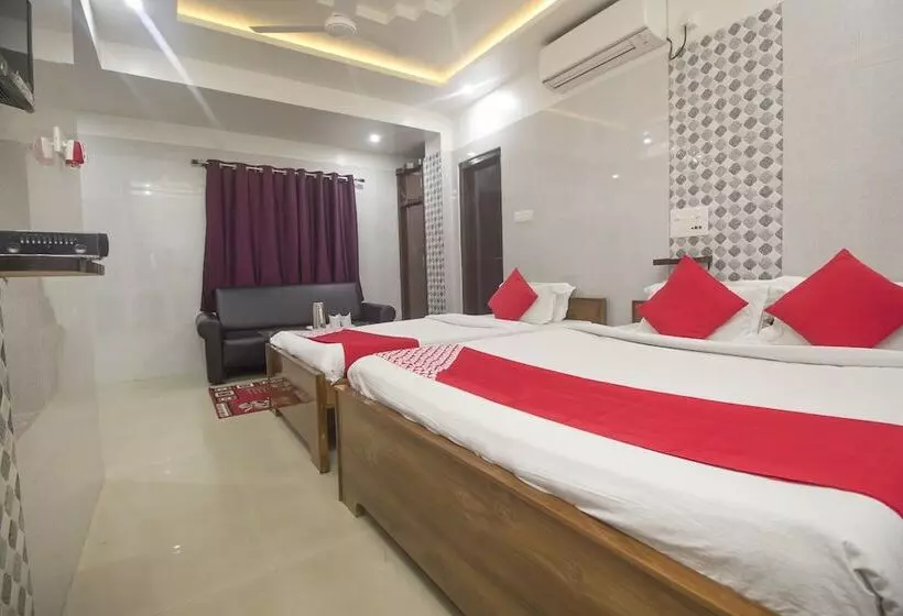 ホテル Greater Kailash The Palace By Oyo Rooms