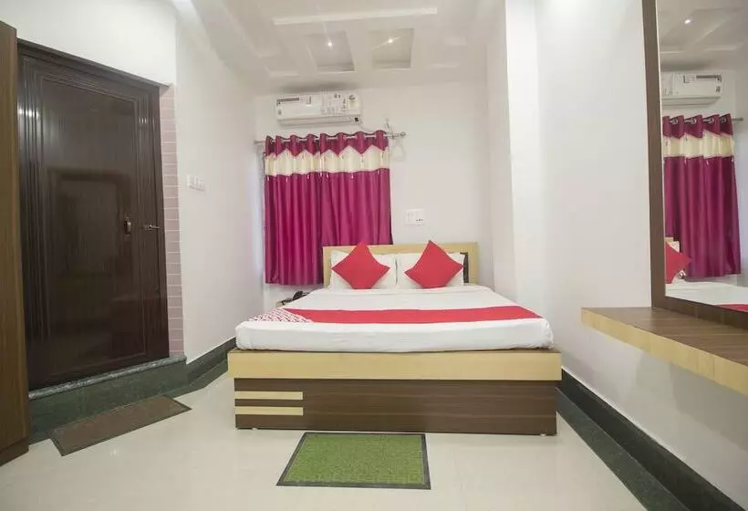 ホテル Greater Kailash The Palace By Oyo Rooms
