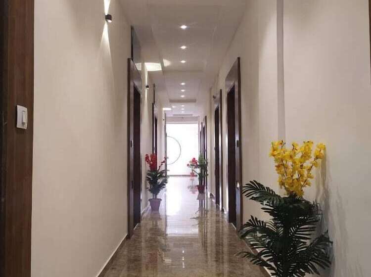 Hotel Krishna Palace