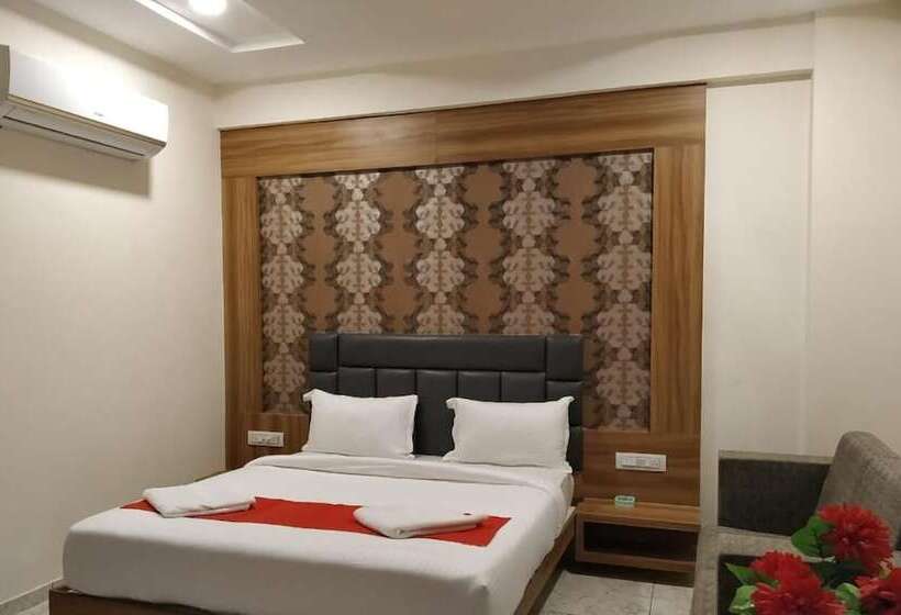 Hotel Krishna Palace