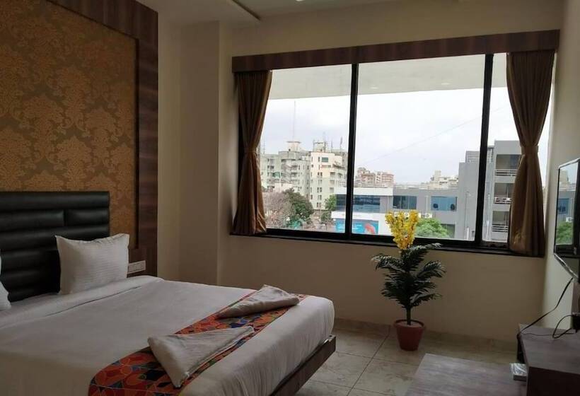 Hotel Krishna Palace