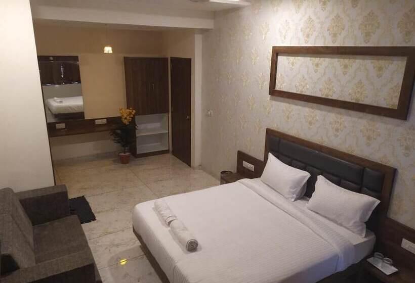 Hotel Krishna Palace