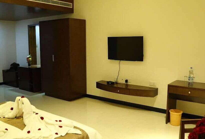 בית מלון כפרי Masineni Grand