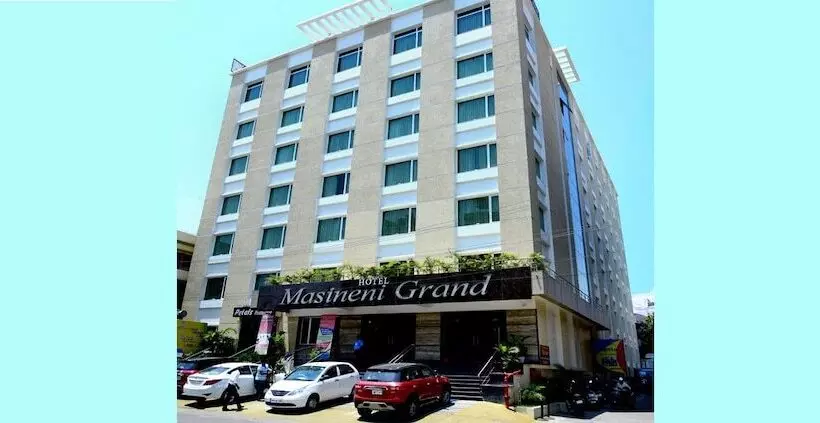 ホテル Masineni Grand